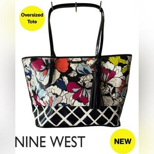 NEW 🌸 NINE WEST 🖤 B&W Floral Oversized Tote Bag